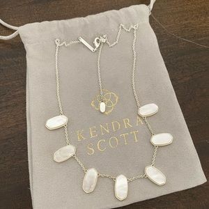 Kendra Scott collar necklace